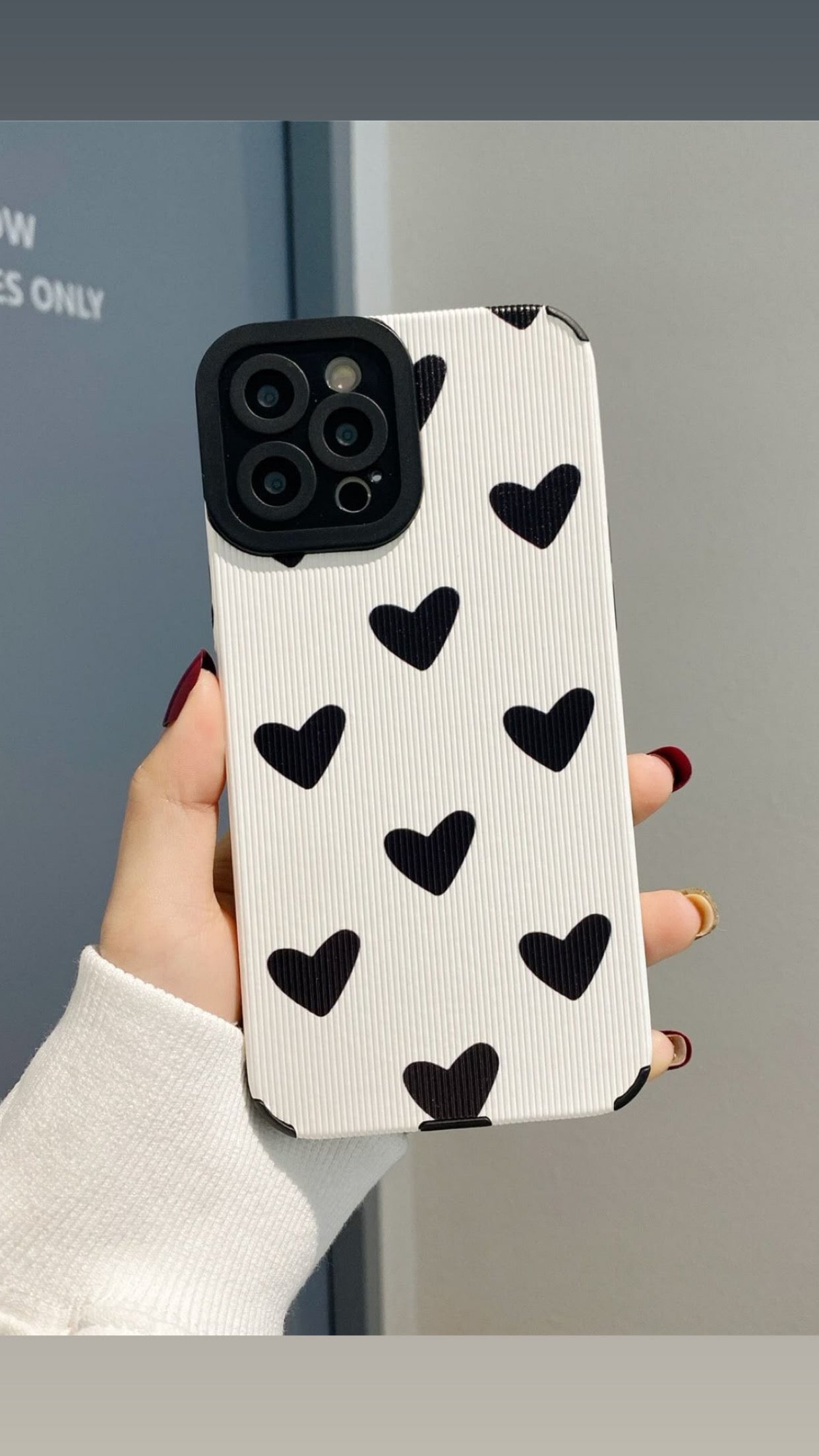 Black Hearts Aesthetic Case With Customise Case